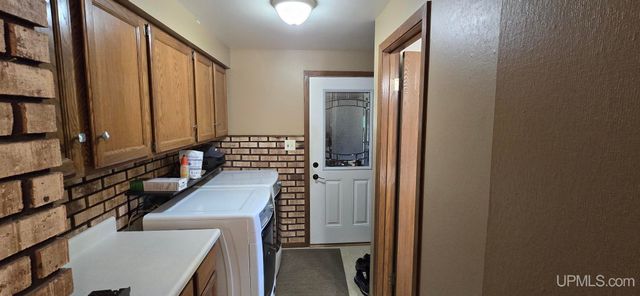 N3700 N Motts Landing Drive, Iron Mountain, MI 49801