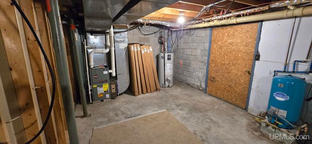 N3700 N Motts Landing Drive, Iron Mountain, MI 49801