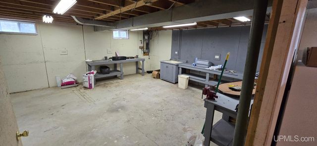 N3700 N Motts Landing Drive, Iron Mountain, MI 49801