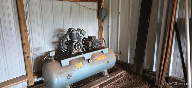 N3700 N Motts Landing Drive, Iron Mountain, MI 49801