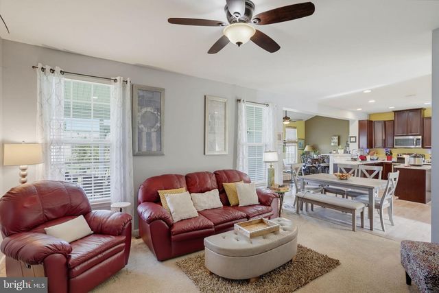 312 LOGANBERRY TER, Dover, DE 19901