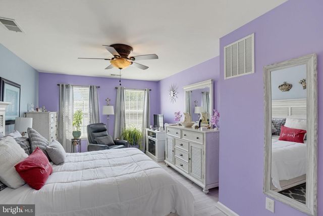 312 LOGANBERRY TER, Dover, DE 19901