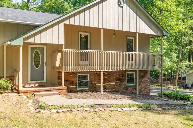 5001 Wrangler Drive, Winston-salem, NC 27101