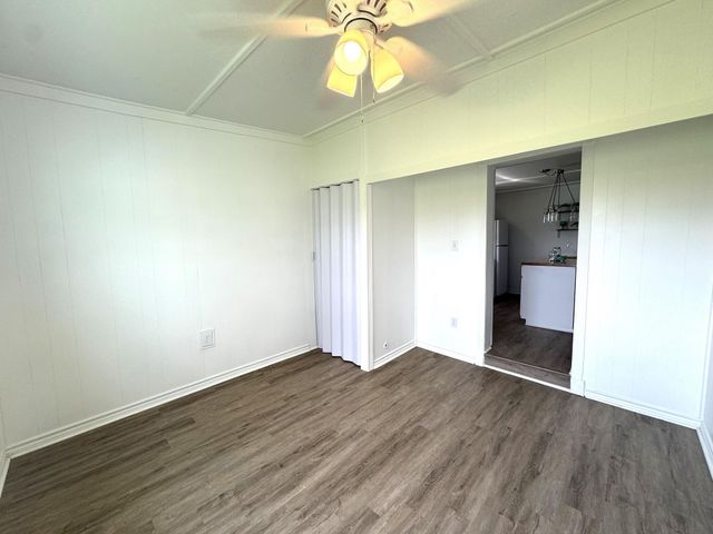 302 2nd Street, Palacios, TX 77465