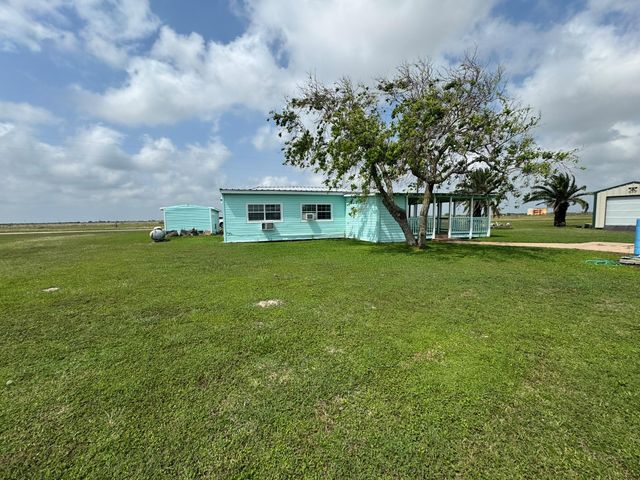 302 2nd Street, Palacios, TX 77465