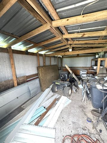 302 2nd Street, Palacios, TX 77465