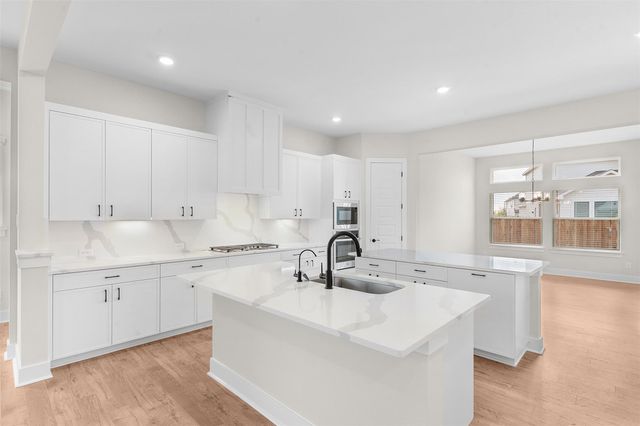 1021 Painted Horse DR, Georgetown, TX 78633