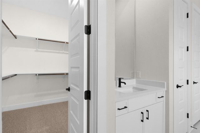 1021 Painted Horse DR, Georgetown, TX 78633