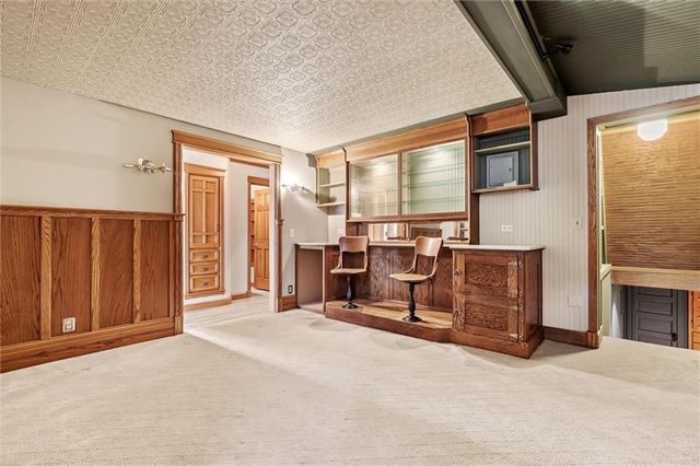 2301 Lees Summit Road, Lee's Summit, MO 64064