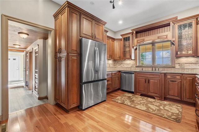 2301 Lees Summit Road, Lee's Summit, MO 64064