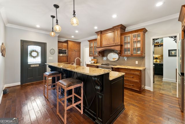 5495 Honeysuckle Trail, Gainesville, GA 30506