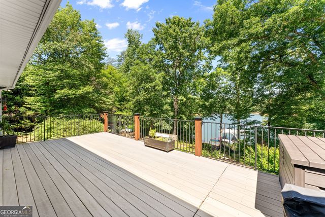 5495 Honeysuckle Trail, Gainesville, GA 30506