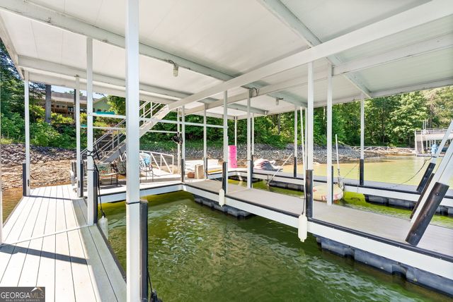 5495 Honeysuckle Trail, Gainesville, GA 30506