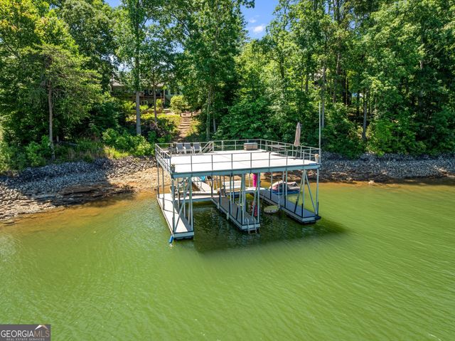 5495 Honeysuckle Trail, Gainesville, GA 30506