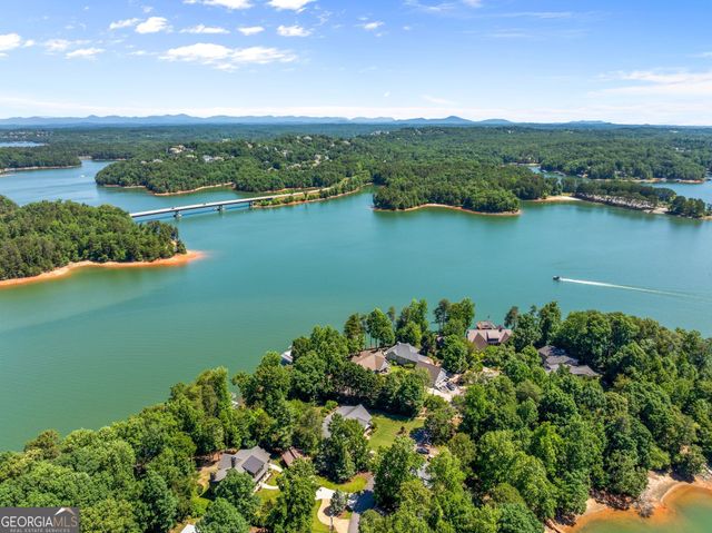 5495 Honeysuckle Trail, Gainesville, GA 30506