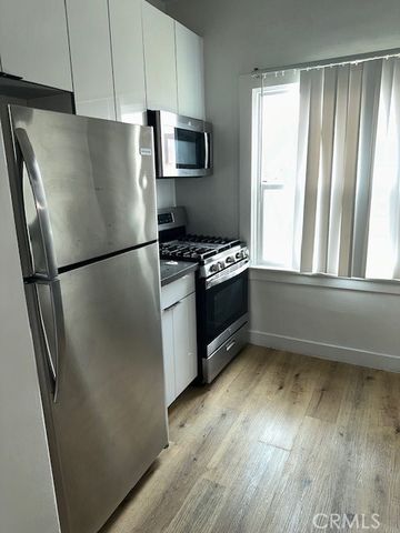 1714 3rd, Los Angeles, CA 90019