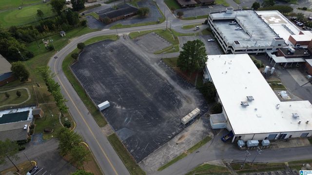 1090 MEDICAL CENTER DRIVE, Bessemer, AL 35020