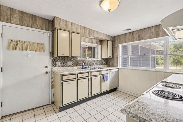 4917 Merritt Road, Ypsilanti, MI 48197