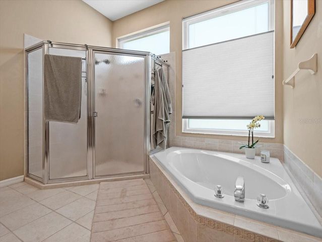 5216 KERNWOOD COURT, Palm Harbor, FL 34685