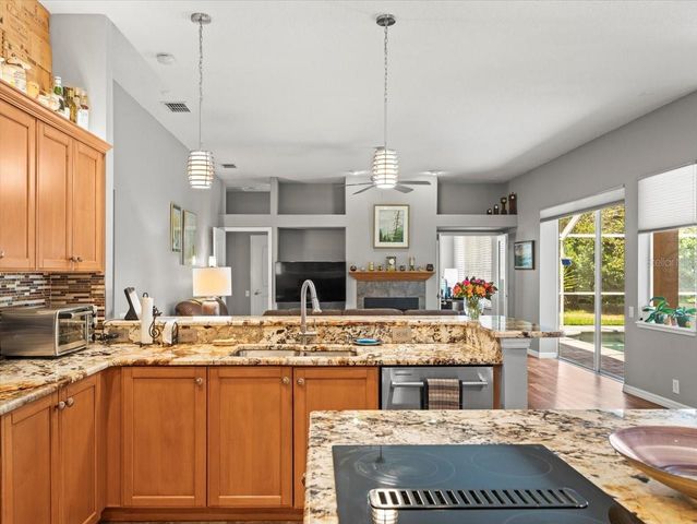 5216 KERNWOOD COURT, Palm Harbor, FL 34685