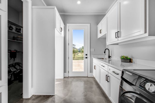 2207 Lake View Landing, Corsicana, TX 75109