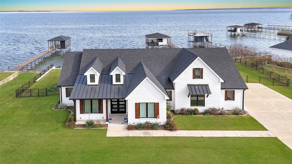 2207 Lake View Landing, Corsicana, TX 75109