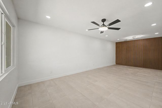 2305 W MARYLAND Avenue, Phoenix, AZ 85015