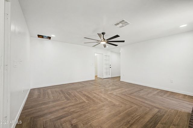 2305 W MARYLAND Avenue, Phoenix, AZ 85015
