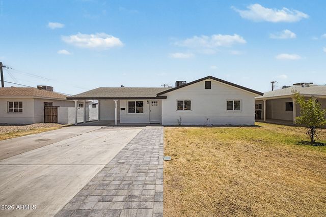 2305 W MARYLAND Avenue, Phoenix, AZ 85015