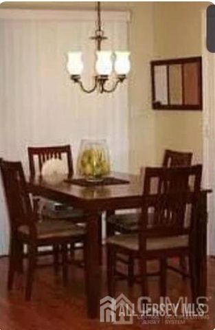 36-B 36 B Henry St Street 36B, Franklin Twsp, NJ 08873