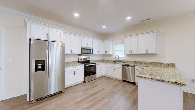 251 Hunter's Ridge Drive, Paducah, KY 42001