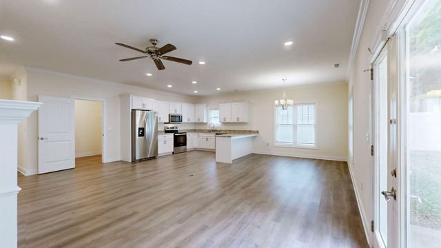 251 Hunter's Ridge Drive, Paducah, KY 42001