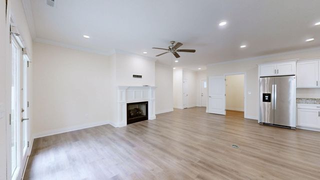 251 Hunter's Ridge Drive, Paducah, KY 42001