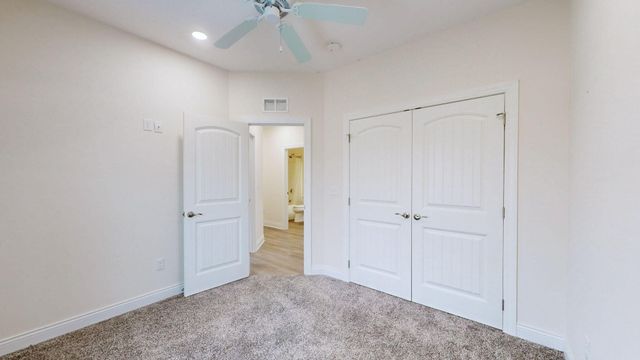 251 Hunter's Ridge Drive, Paducah, KY 42001