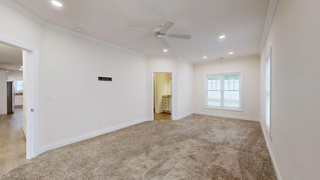 251 Hunter's Ridge Drive, Paducah, KY 42001