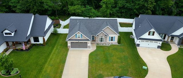 251 Hunter's Ridge Drive, Paducah, KY 42001