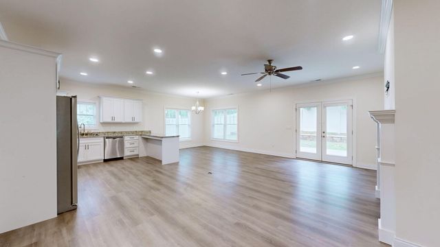 251 Hunter's Ridge Drive, Paducah, KY 42001