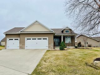 2365 Jasper Place NE, Rochester, MN 55906