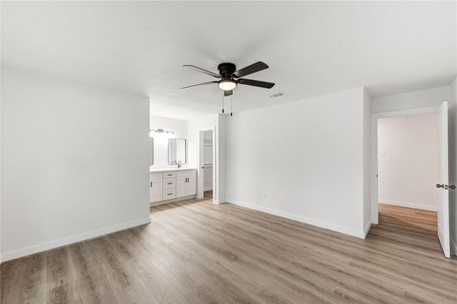 7215 Daylight Lane, Houston, TX 77095