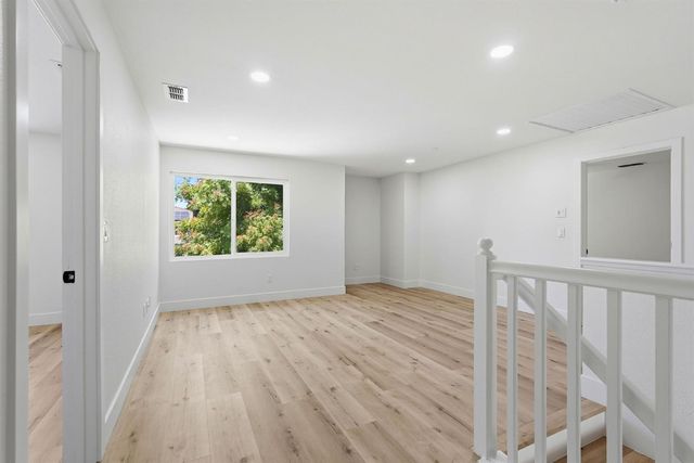5417 Elk Hollow Ct, Elk Grove, CA 95758