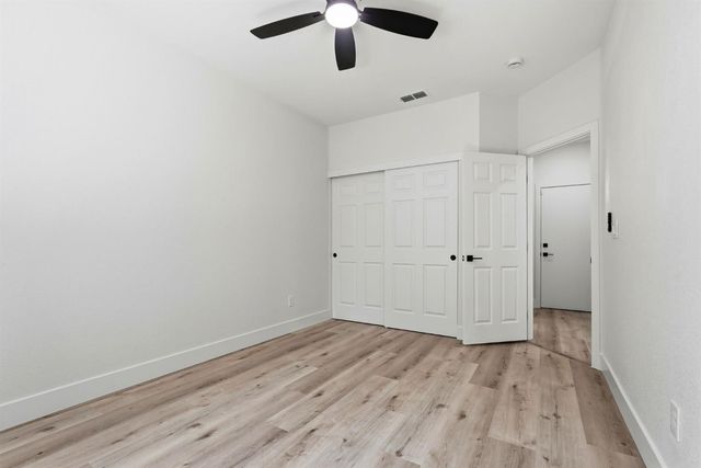 5417 Elk Hollow Ct, Elk Grove, CA 95758