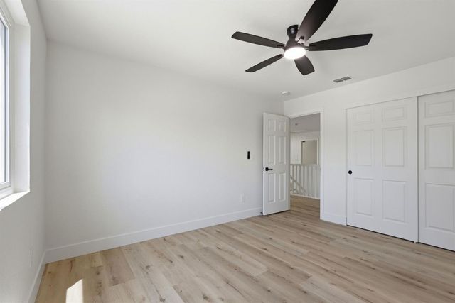 5417 Elk Hollow Ct, Elk Grove, CA 95758