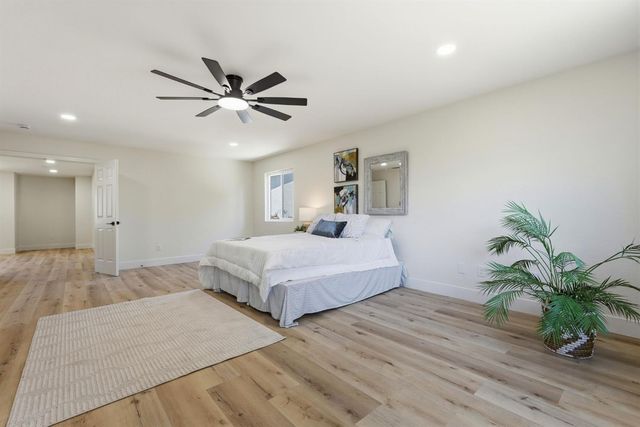 5417 Elk Hollow Ct, Elk Grove, CA 95758