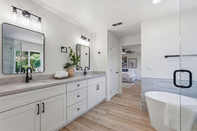 5417 Elk Hollow Ct, Elk Grove, CA 95758