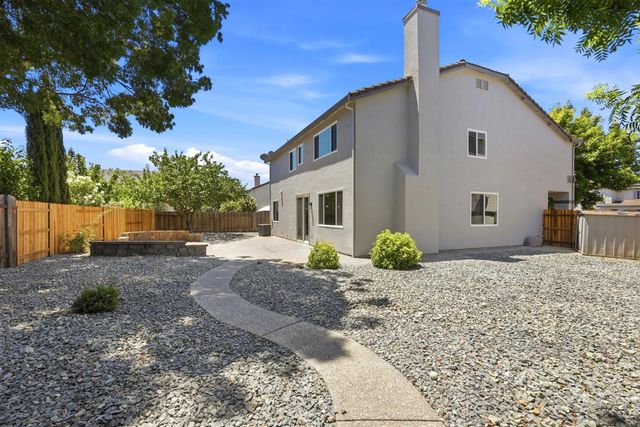 5417 Elk Hollow Ct, Elk Grove, CA 95758