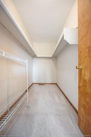 47630 Robins Nest Drive, Shelby Charter Township, MI 48315