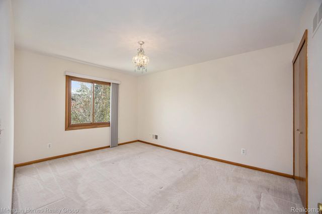 47630 Robins Nest Drive, Shelby Charter Township, MI 48315