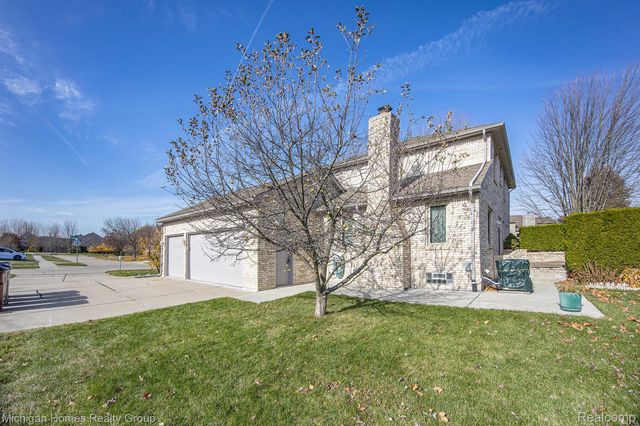47630 Robins Nest Drive, Shelby Charter Township, MI 48315