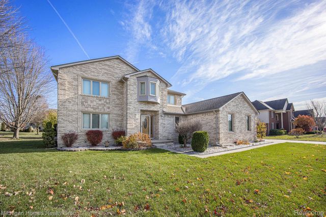 47630 Robins Nest Drive, Shelby Charter Township, MI 48315