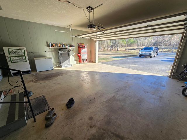 122 Central Lane, Malvern, AR 72104